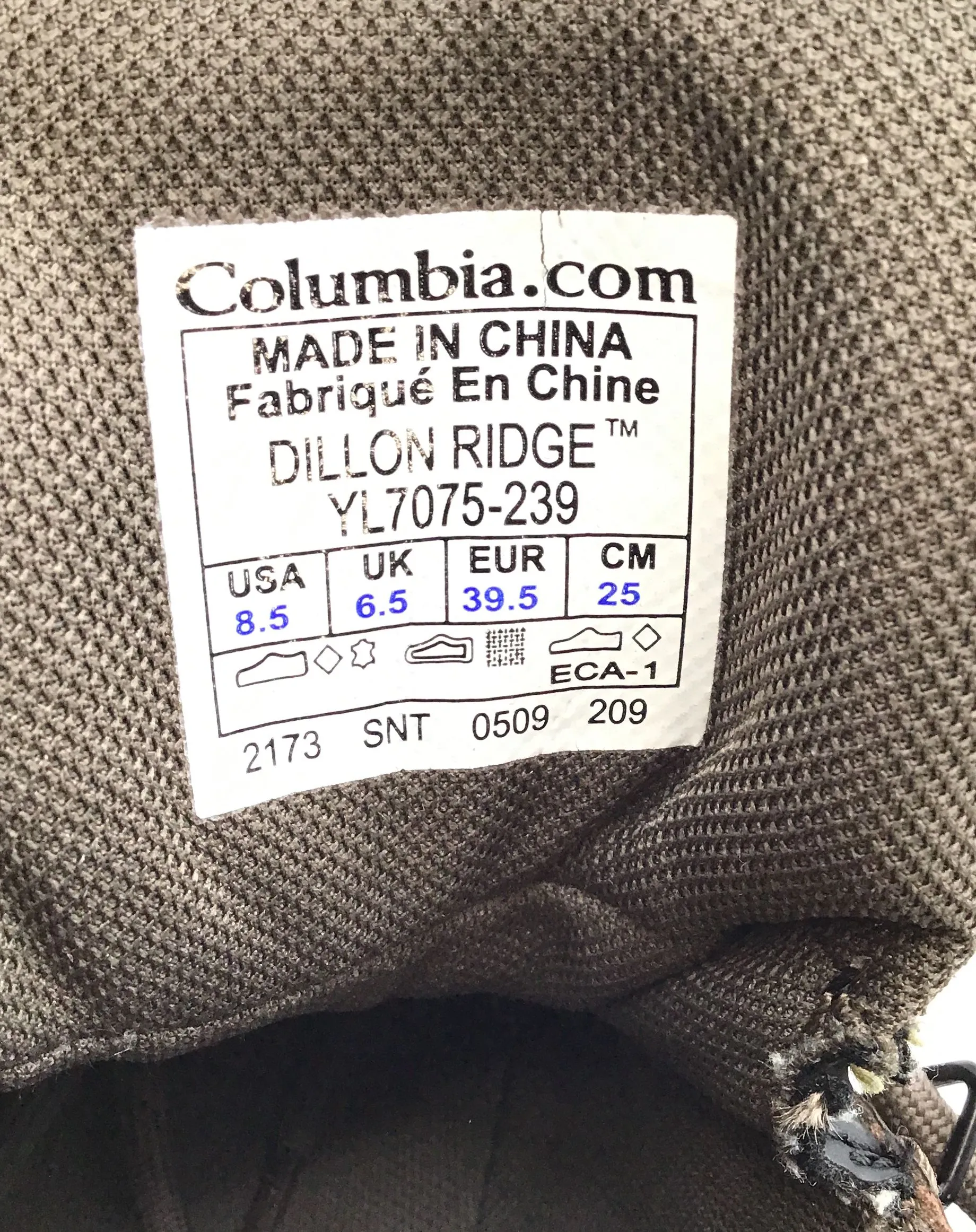 Columbia Dillion Ridge Hiking Boots - Size 8.5