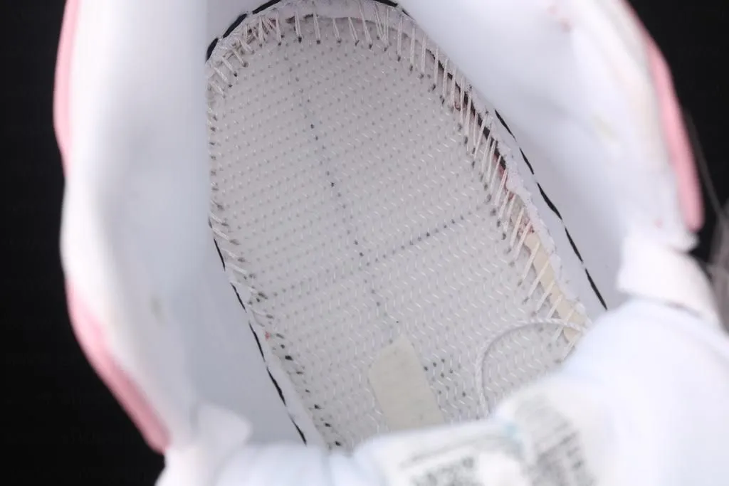 WMNS Air Jordan 1 AJ1 Retro - Pink/white